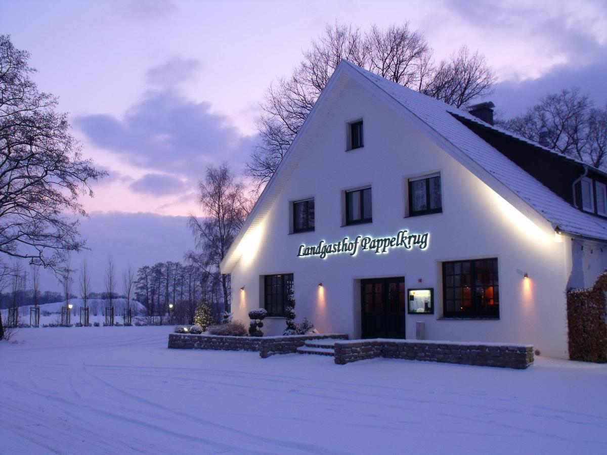 Landgasthof Pappelkrug Halle  ภายนอก รูปภาพ